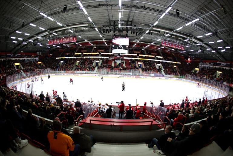 xxkeikkaxx 
20230126 Helsinki
Liigaottelu HIFK-KooKoo. Kuvassa Helsingin Jäähalli
Tomi Natri / All Over Press