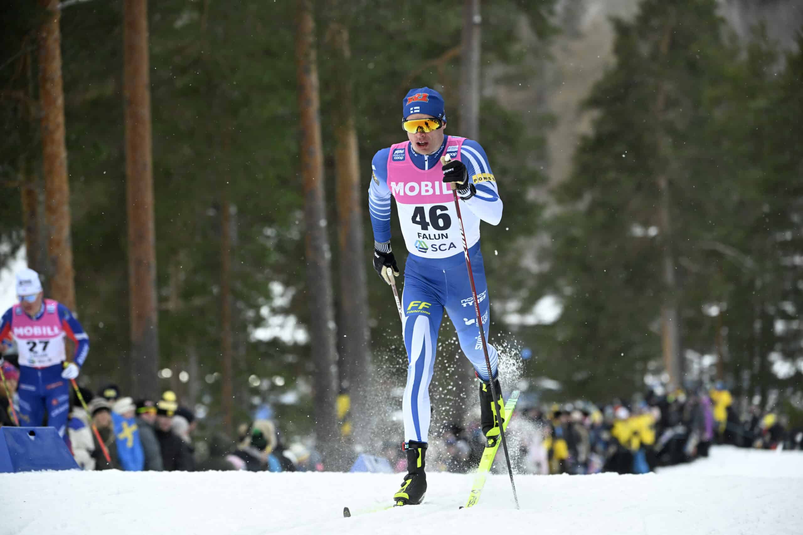 Mikko Rantanen tuulettamassa maalia Sebastian Ahon kanssa maaliskuun alussa.