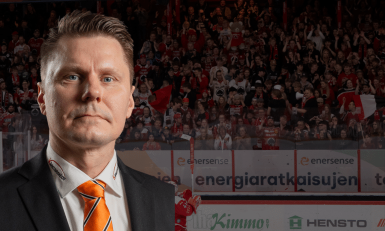 Jarno Kultasen kuva KooKoon sivuilta. Taustalla Isomäen jäähallin seisomakatsomo (AOP).