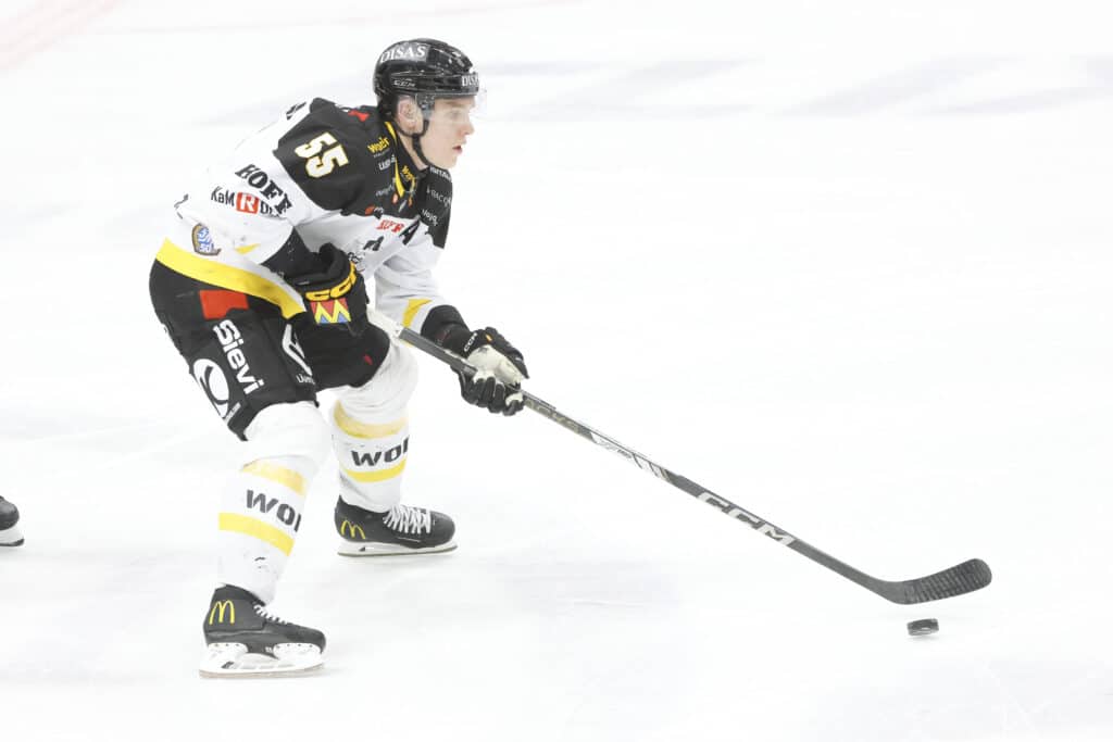 xxkeikkaxx      

20250314 Helsinki
Liigan ottelu HIFK vs Kärpät
Atte Ohtamaa #55, Kärpät
Matti Raivio / All Over Press XXKEIKKAXX