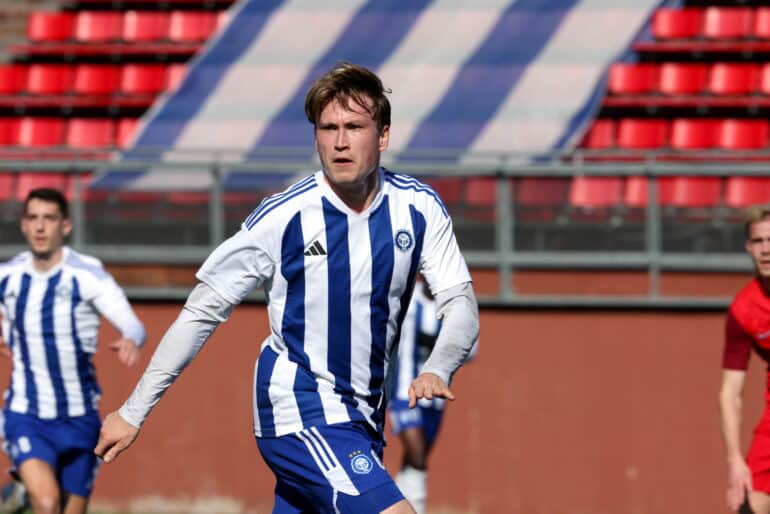 Ville Tikkanen pelasi HJK:n riveissä Liigacupin finaalissa.