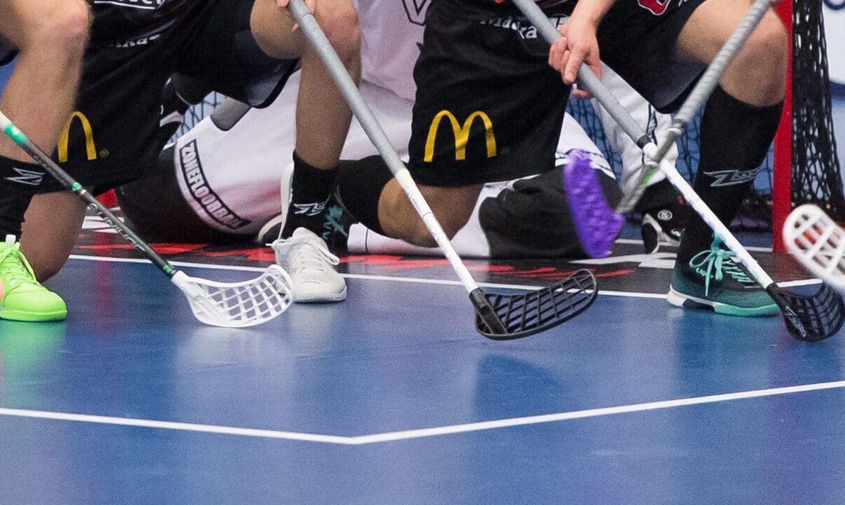 Jani Hakanpää kuvattuna edellisessä NHL-ottelussaan marraskuussa.