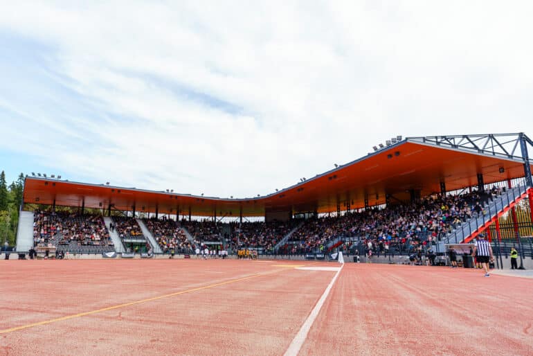 xxkeikkaxx
20230826 TAMPERE, KAUPIN PESÄPALLOSTADION
Miesten Superpesis
Stadion on lähes täynnä ennen ottelun alkua.

Photo: Mika Kylmäniemi / AOP