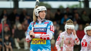 20250616 Fera vs. Jussittaret, naisten Superpesis runkosarja, Rauma. Kuvassa 10 Aino-Kaisa Mantere löi kaksi juoksua ensimmäisellä jaksolla. Elmeri Elo / All Over Press