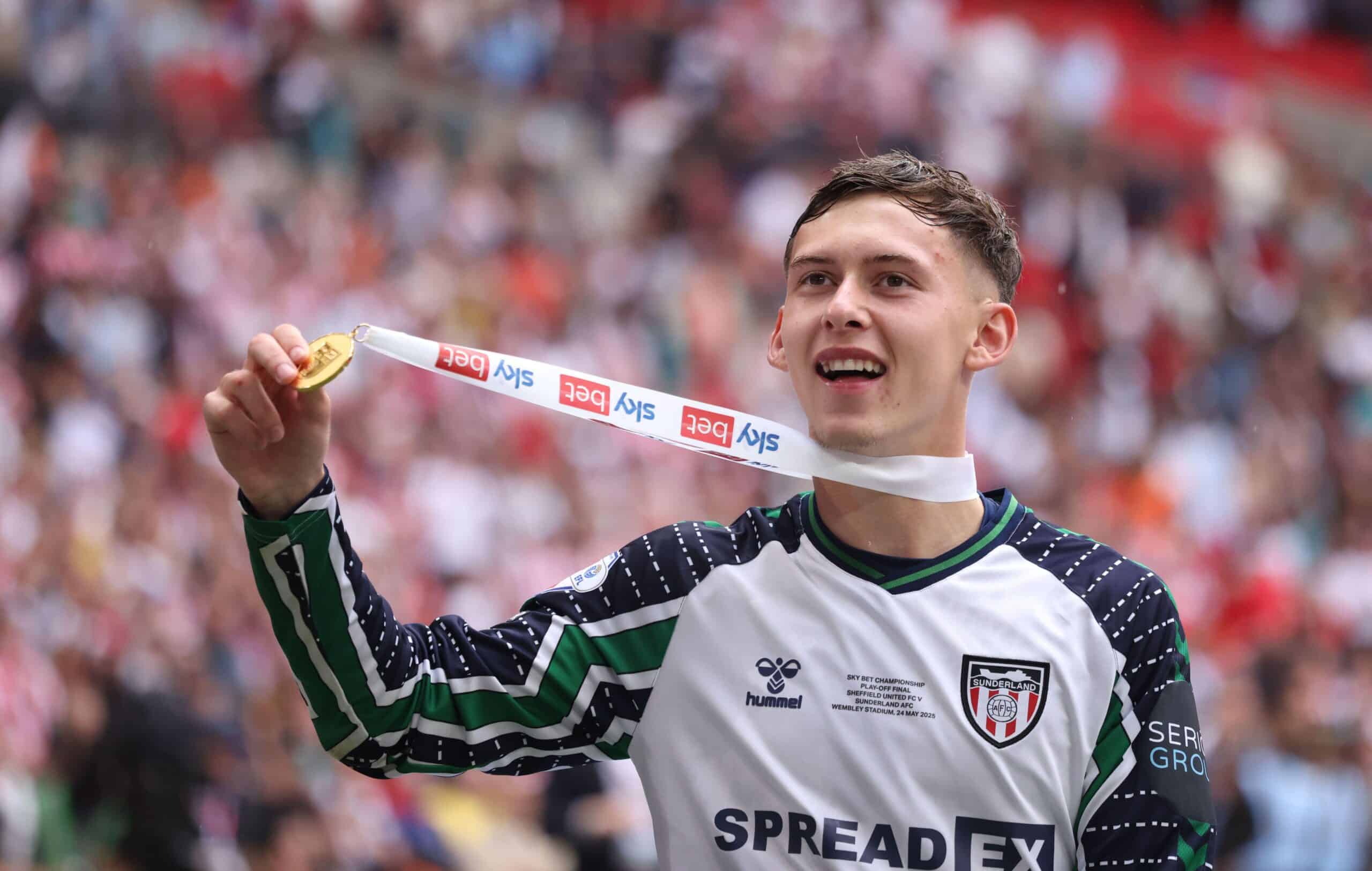 Jesse Puljujärvi pelaamassa 12. maaliskuuta Charlotte Checkersin paidassa.