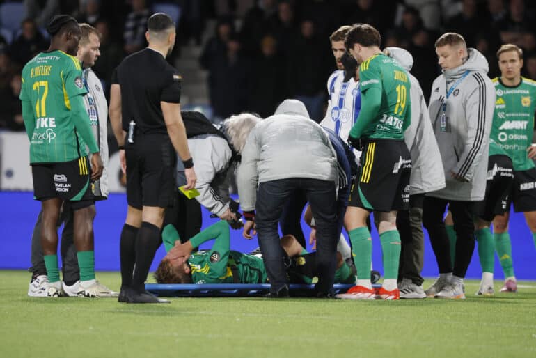 xxkeikkaxx

20250929 Helsinki
Veikkausliigan ottelu HJK vs Ilves
Ilveksen Lauri Ala-Myllymäki loukkaantui
Matti Raivio / All Over Press
 XXKEIKKAXX