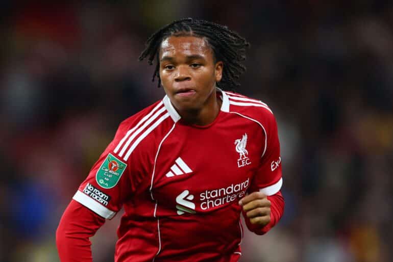 The Carabao arm patch on Rio Ngumoha of Liverpool