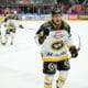 xxkeikkaxx - 20250118, Jyväskylä Liiga JYP vs Kärpät. Kärpät 1-0-maali. Kuvassa Kärpät Julius Hermonen. Vesa Pöppönen / AOP