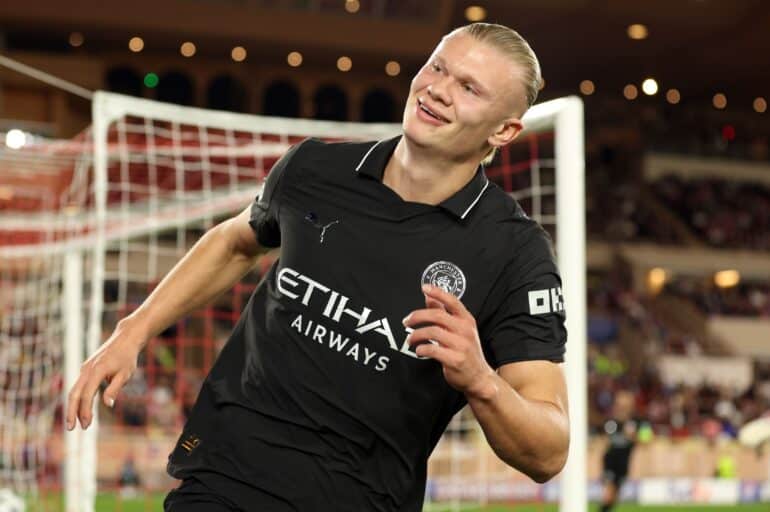 Erling Haaland of Manchester City celebrates scoring a goal to make the score 0-1