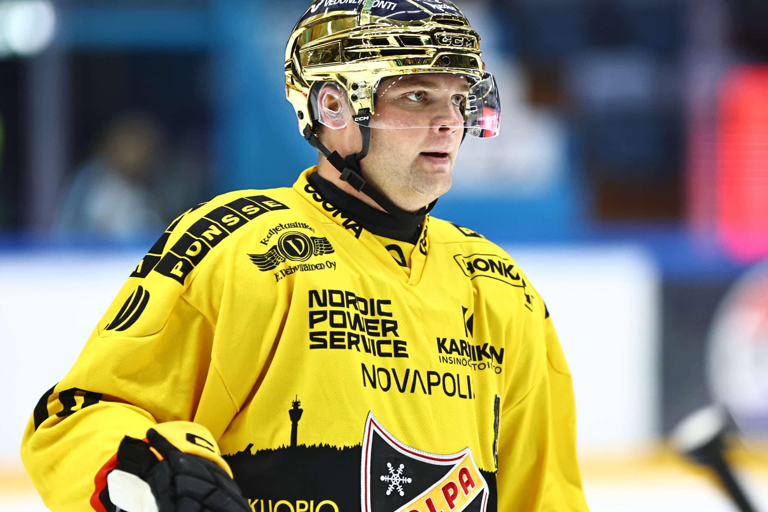 Jani Hakanpää kuvattuna edellisessä NHL-ottelussaan marraskuussa.