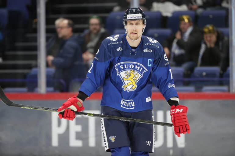 xxkeikkaxx   Marko Anttila of Finland during EHT 2019 Karjala-Tournament match Finland vs Sweden at Hartwall Arena in Helsinki Finland on 10th November 2019. Matti Raivio / All Over Press  XXKEIKKAXX