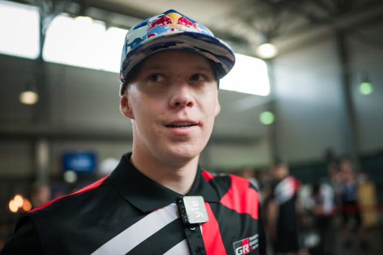 xxkeikkaxx - 20250731, Jyväskylä, Secto Rally Finland, FIA WRC Media pen. Kuvassa Kalle Rovanperä. Vesa Pöppönen / All Over Press
*** 20250731 Jyvaskyla, Finland. 2025 Rally Finland. 2025 WRC World Rally Car Championship. 
Photo by Vesa Popponen / All Over Press