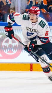 Jarmo Kekäläinen kuvattuna Columbus Blue Jacketsin GM:n ominaisuudessa.