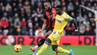 Marc Guehi (6) of Crystal Palace on the attack battles for possession with Antoine Semenyo (24) of AFC Bournemouth during the Premier League match between Bournemouth and Crystal Palace at the Vitality Stadium, Bournemouth