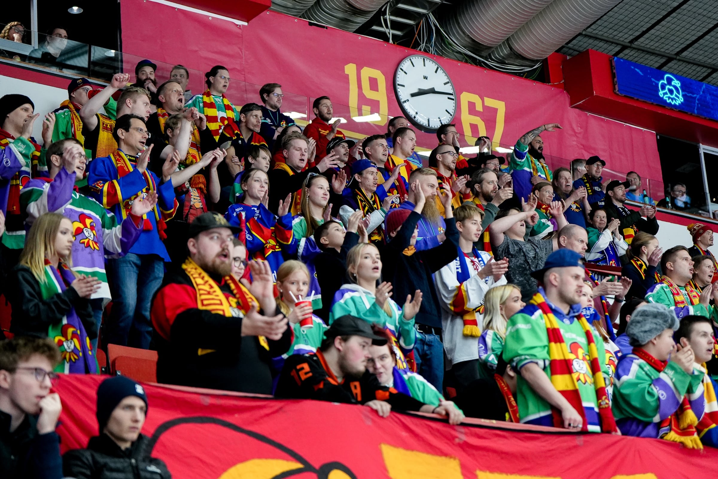 Jokereiden kannattajia