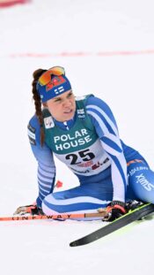 Sidney Crosby Ryan Miller Vancouver 2010