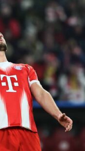 xxkeikkaxx 190216 Happee-Classic. Salibandyn miesten Suomen Cupin finaali Tampereella 16.2.2019. Happeen puolustuslinja. AOP / Miikka Jääskeläinen.