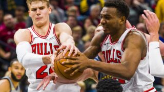 Lauri Markkanen ja Wendell Carter Jr