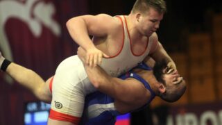 Konsta Mäenpää paini