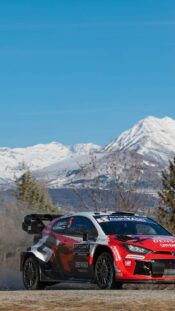 XXIIHFXX ZUG, SWITZERLAND - JANUARY 14: Finland's head coach Mira Kuisma talks to her team in the first period against Canada during Bronze Medal Game action at the 2024 IIHF Ice Hockey U18 Women’s World Championship at Arena Zug on January 14, 2024 in Zug, Switzerland. (Photo by Andrea Cardin/IIHF)
All Over Press