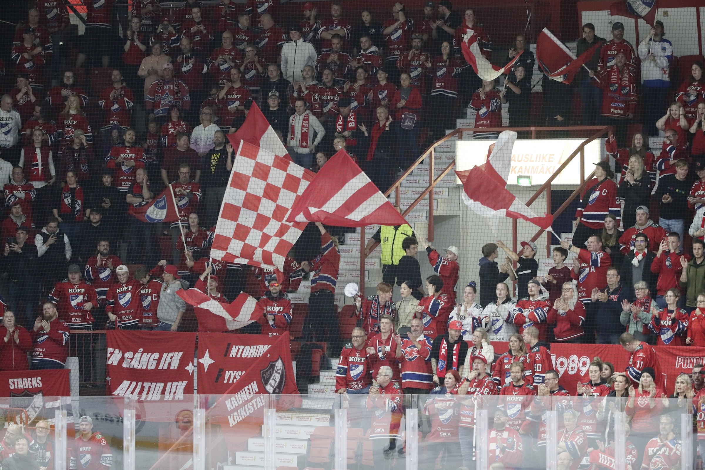HIFK:n kannattajia