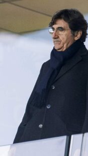 epa09715943 View of the Olympic rings next to the mogul course during the preparations of the Beijing 2022 Winter Olympics, in Zhangjakou, China, 29 January, 2022.  EPA-EFE/Guillaume Horcajuelo