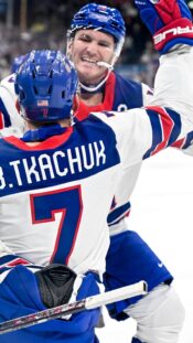 20170829, Helsinki. Jalkapallon miesten A-maajoukkueen harjoitukset. Kuvassa valmentaja Mika Nurmela. Jarno Kuusinen / AOP