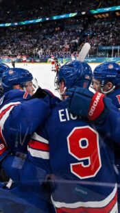 epa09715943 View of the Olympic rings next to the mogul course during the preparations of the Beijing 2022 Winter Olympics, in Zhangjakou, China, 29 January, 2022. EPA-EFE/Guillaume Horcajuelo