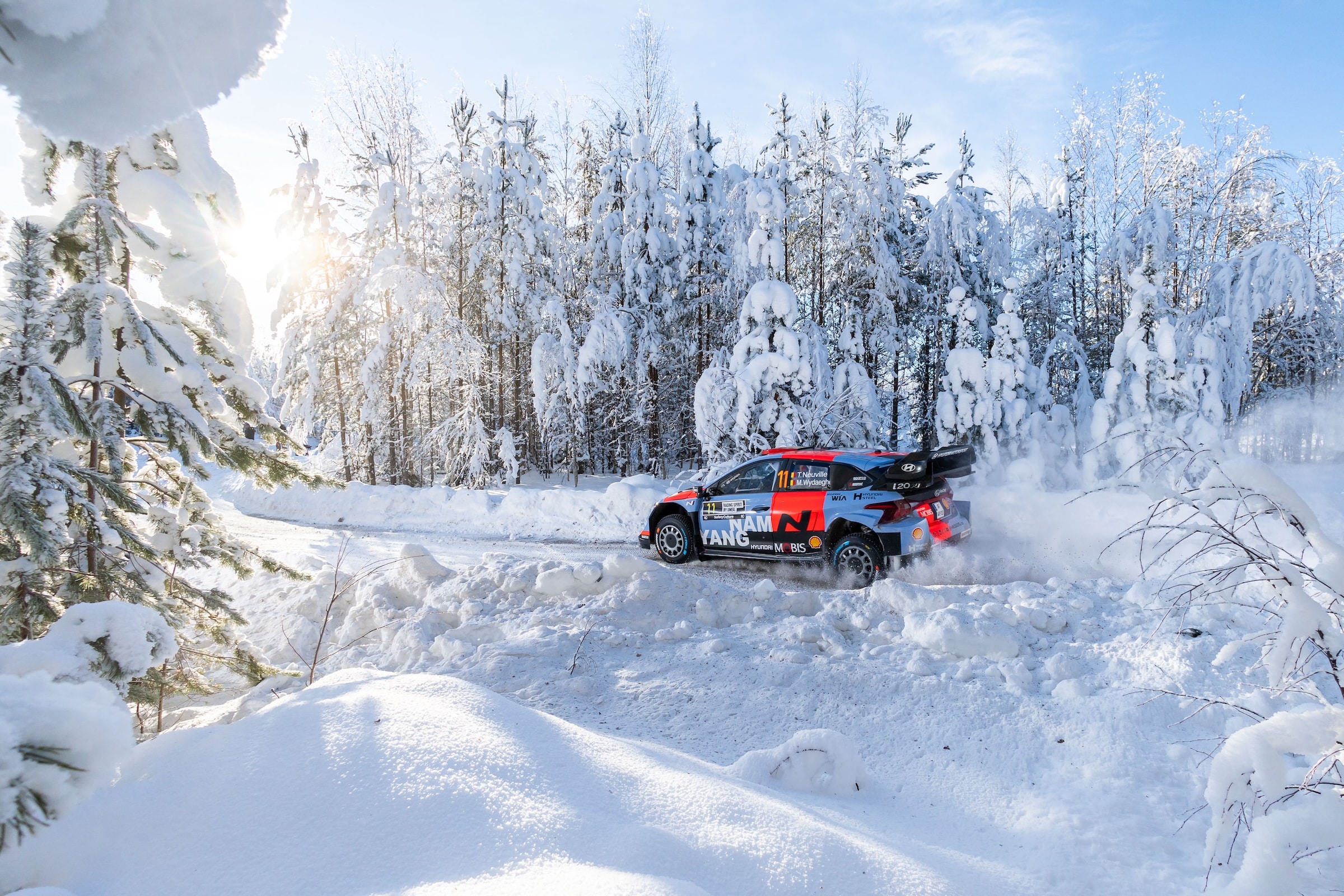 Thierry Neuville Ruotsin MM-rallissa helmikuussa 2026