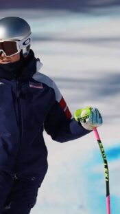 epa11266353 Cristiano Ronaldo of Al-Nassr gestures during the semifinal soccer match of the Saudi Super Cup between Al-Hilal and Al-Nassr in Abu Dhabi, United Arab Emirates, 08 April 2024.  EPA-EFE/ALI HAIDER
