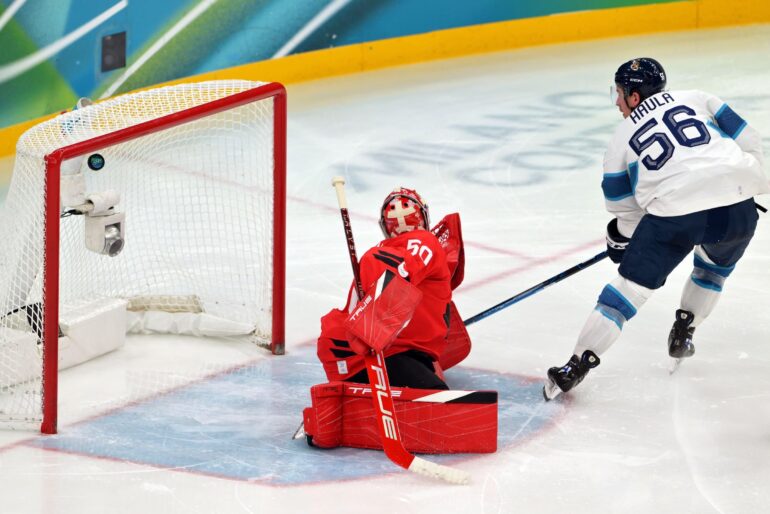 Erik Haula nostaa Leijonat 2-0-johtoon olympiavälierässä Kanadaa vastaan helmikuussa 2026