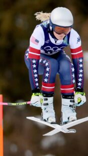 epa11266353 Cristiano Ronaldo of Al-Nassr gestures during the semifinal soccer match of the Saudi Super Cup between Al-Hilal and Al-Nassr in Abu Dhabi, United Arab Emirates, 08 April 2024.  EPA-EFE/ALI HAIDER