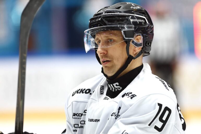 Veli-Matti Savinainen, TPS