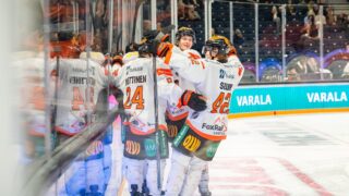 KooKoo juhlii maalia