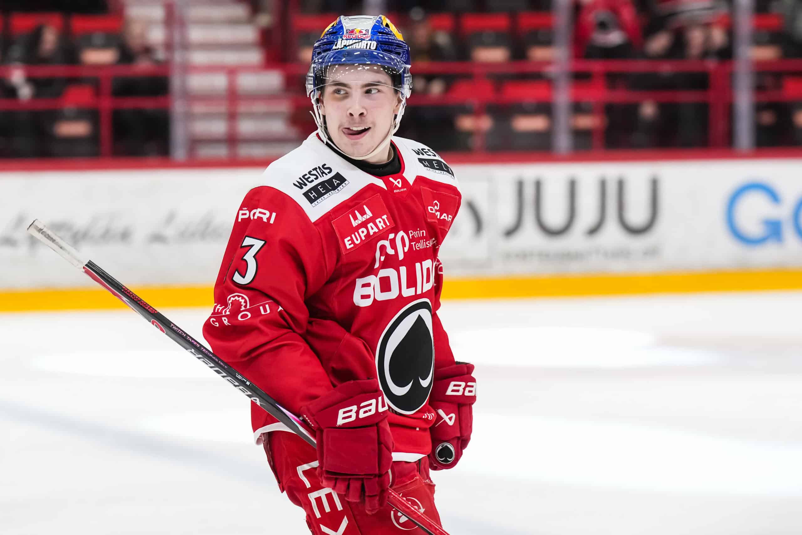 Ässien tähtihyökkääjä Sakari Kostilainen