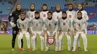 Iranin naisten jalkapallomaajoukkue.