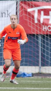 20160310 SM-Liigan jääkiekkopeli Jyväskylässä JYP vs Blues, kuvassa Blues Janne Puhakka, Jari Pekkarinen / All Over Press