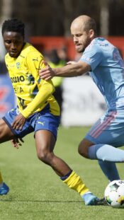 xxkeikkaxx 20250708 Kuopio Mestarien liigan karsintaottelu KuPS vs FC Milsami. Kuvassa 2300 päinen kotiyleisö.  Niklas Pehkonen / All Over Press