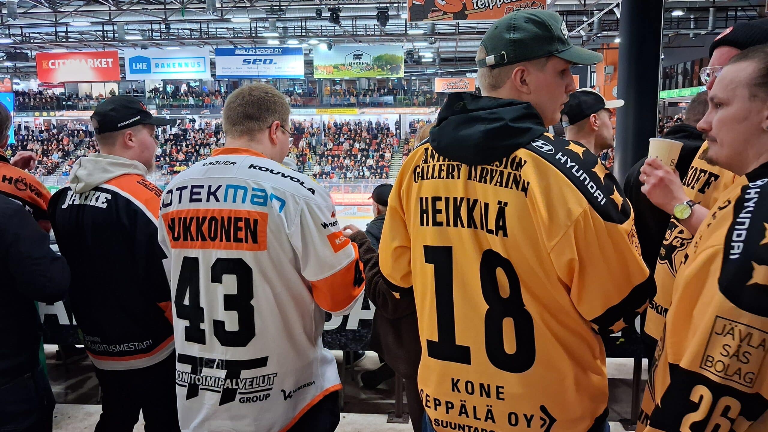 KooKoo fani ja SaiPa fani