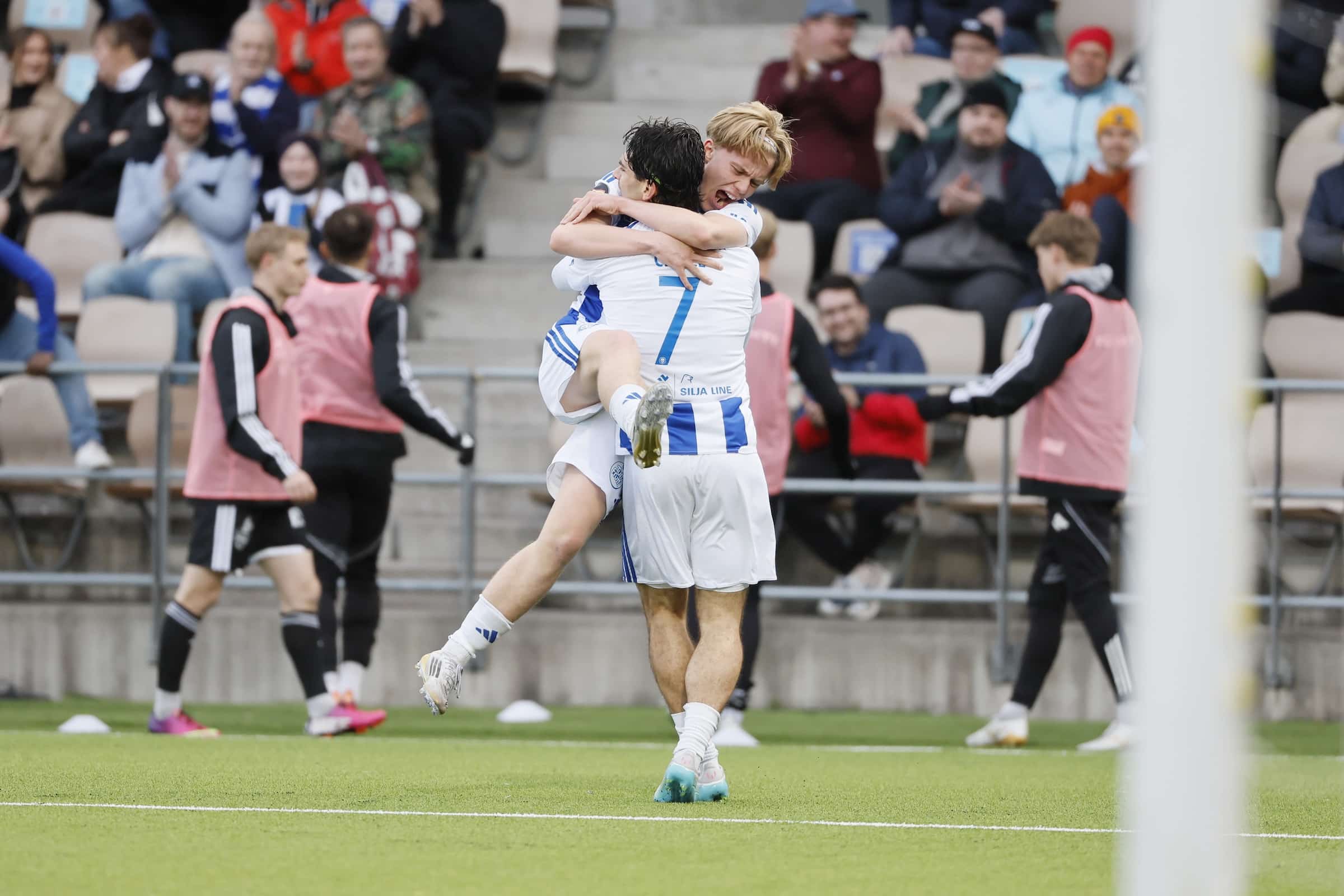 HJK juhlii maalia Veikkausliigassa toukokuussa 2026