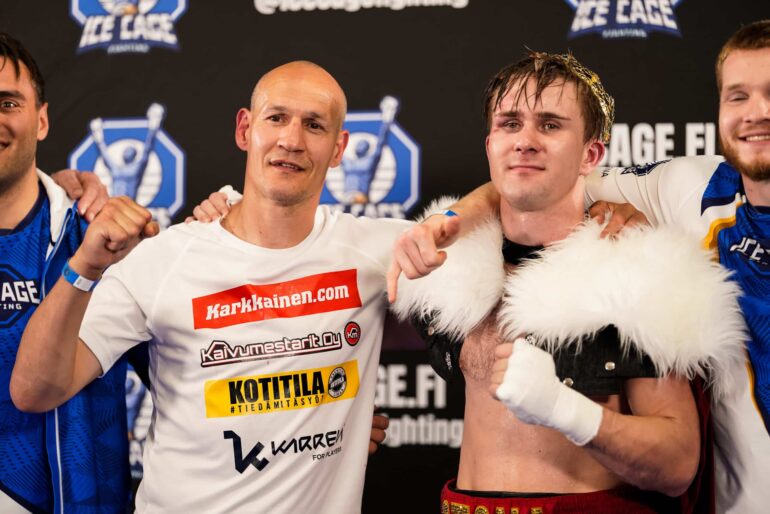 Ice Cage 7 Amin Asikainen ja Stagala
