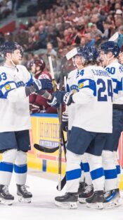 Leijonat juhlii maalia Latviaa vastaan MM2026