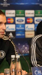 Petr Cech ja Jose Mourinho