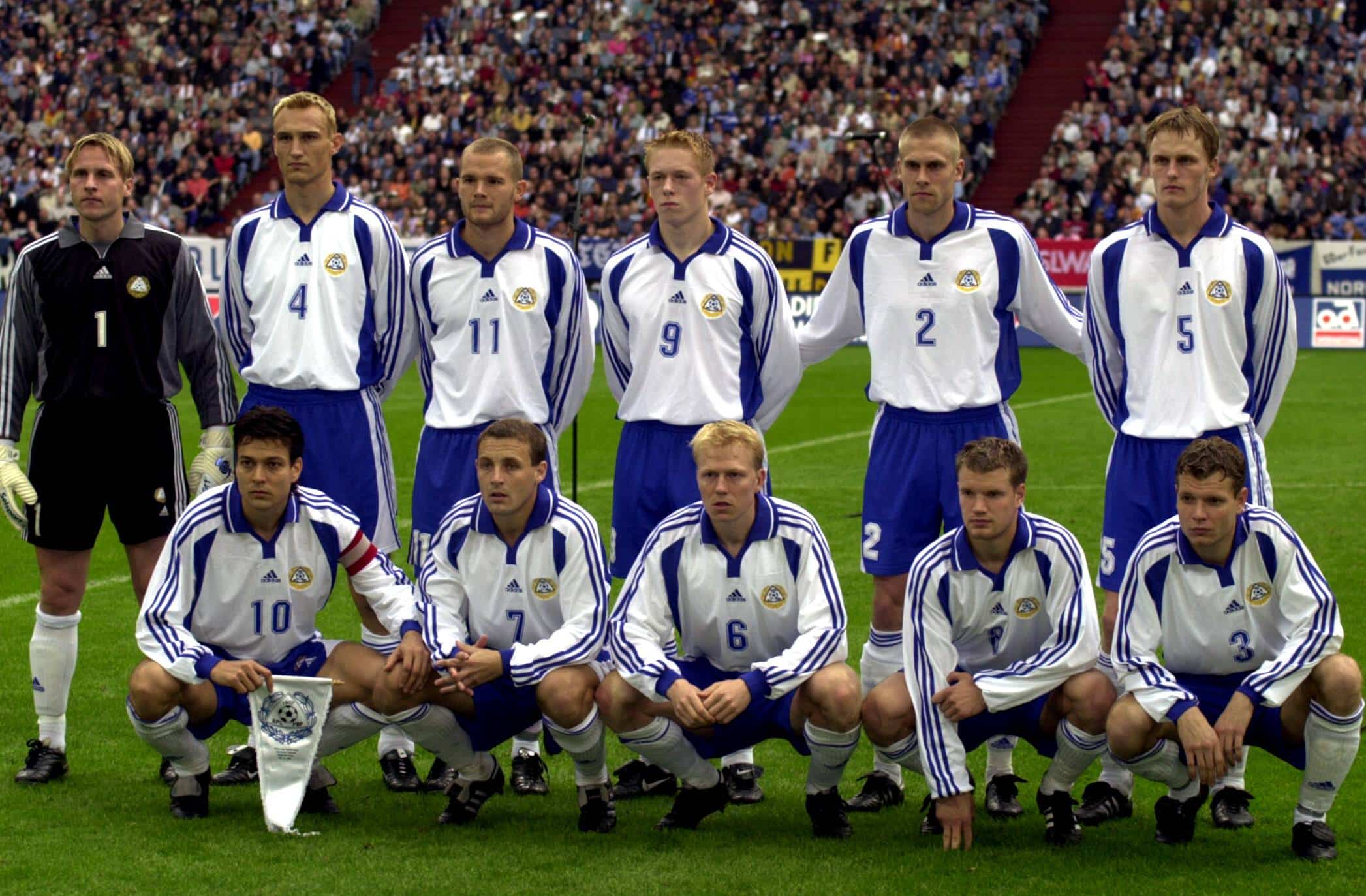 Huuhkajat 2001