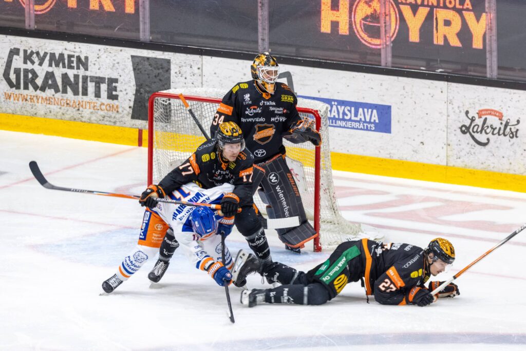 Ari Gröndahl KooKoo