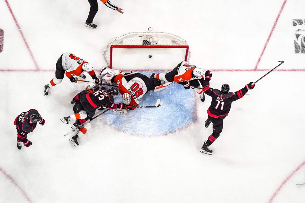 Carolina-Philadelphia, Taylor Hall, 2026