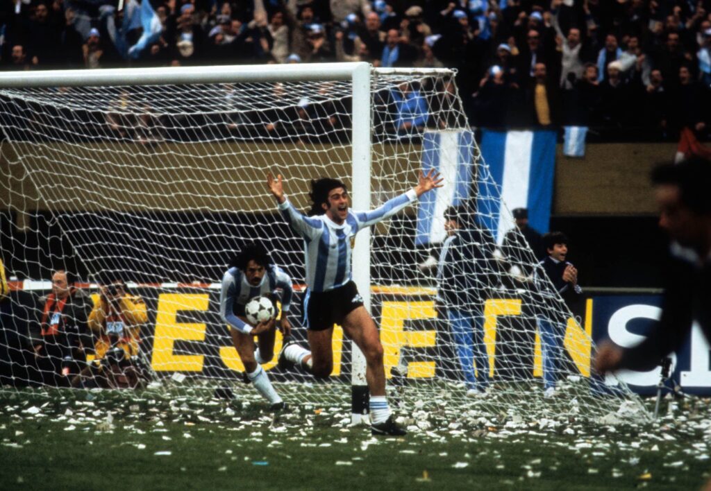 Argentiina 1978 Mario Kempes Leopoldo Luque