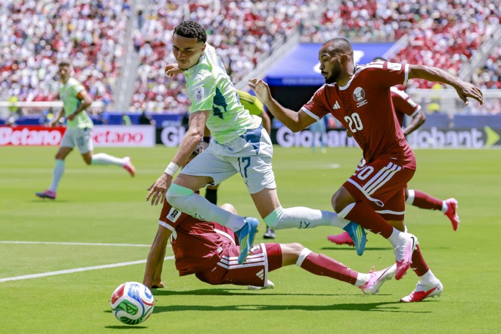 Ruben Vargas Ahmed Fathy Qatar Sveitsi