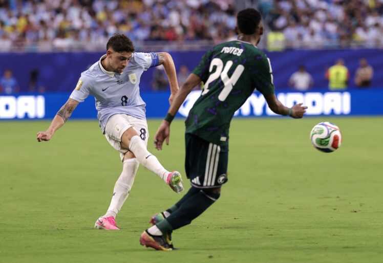 Federico Valverde Moteb Al-Harbi Uruguay Saudi-Arabia