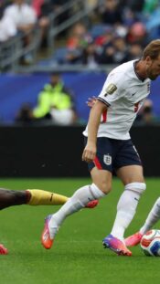 Englanti Ghana Gideon Mensah Harry Kane